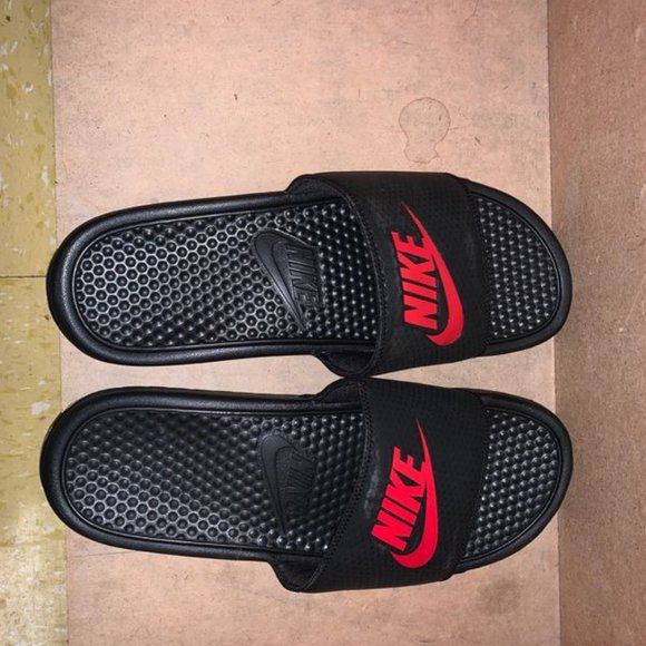 used mens nike slides 9.5